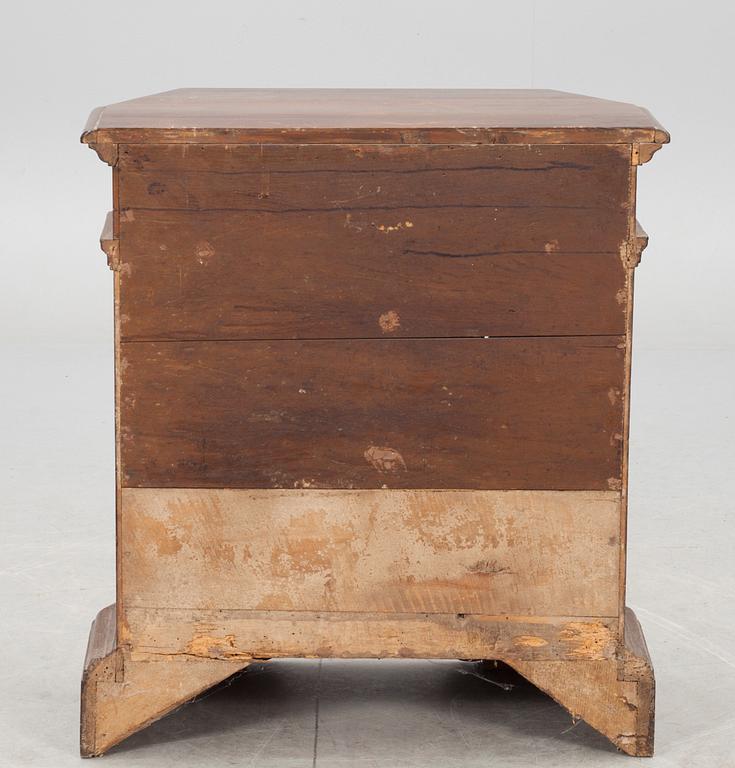 BYRÅ. Delvis barock, 1600-tal.