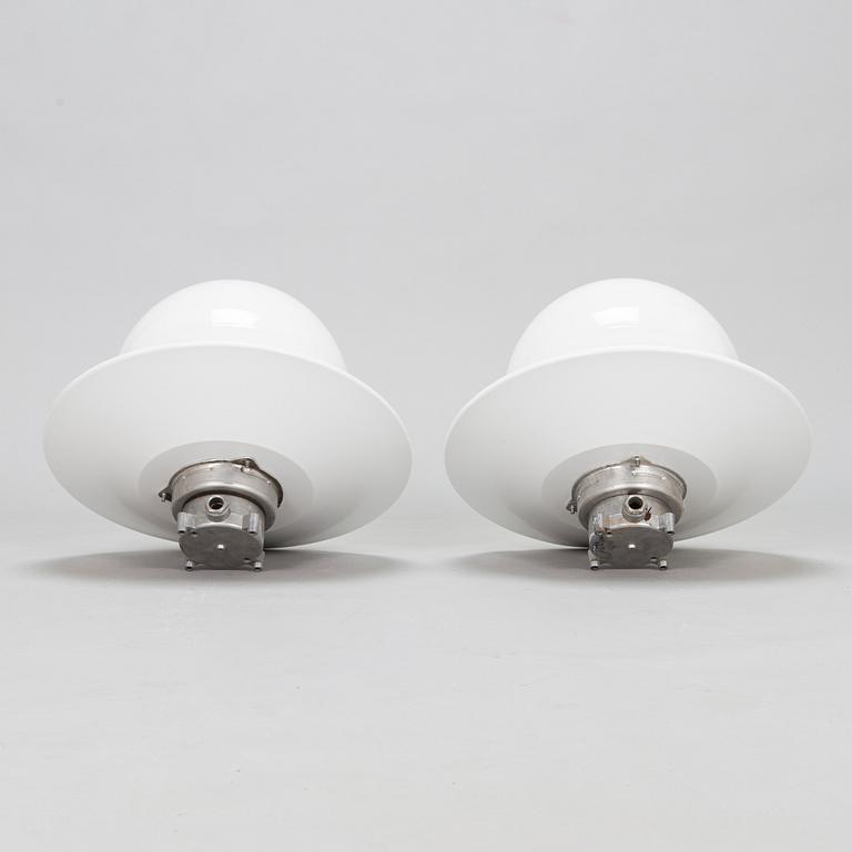 Paavo Tynell, a pair of mid-20th century outdoor  wall lamps for Idman Finland.