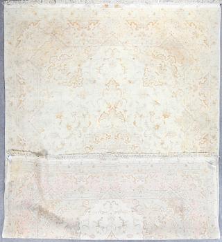 MATTA, Täbris, part silk, ca 360x245 cm.
