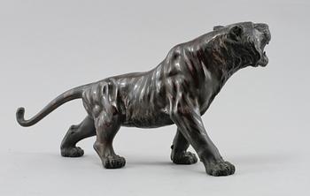 SKULPTUR, patinerad metall, signerad, 1900-tal.