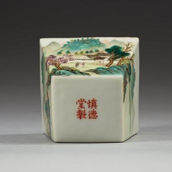 A rectangular bowl, China, Republic, 20th Century, with  hall-mark.