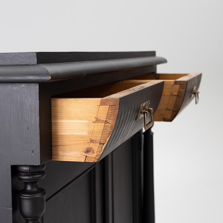 Skänk, omkring 1900.
