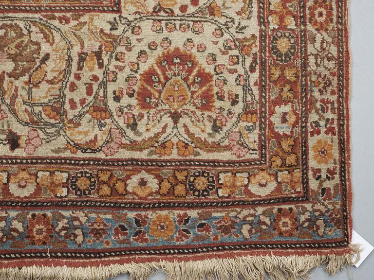 ANTIQUE TABRIZ. 391 x 279,5 cm.