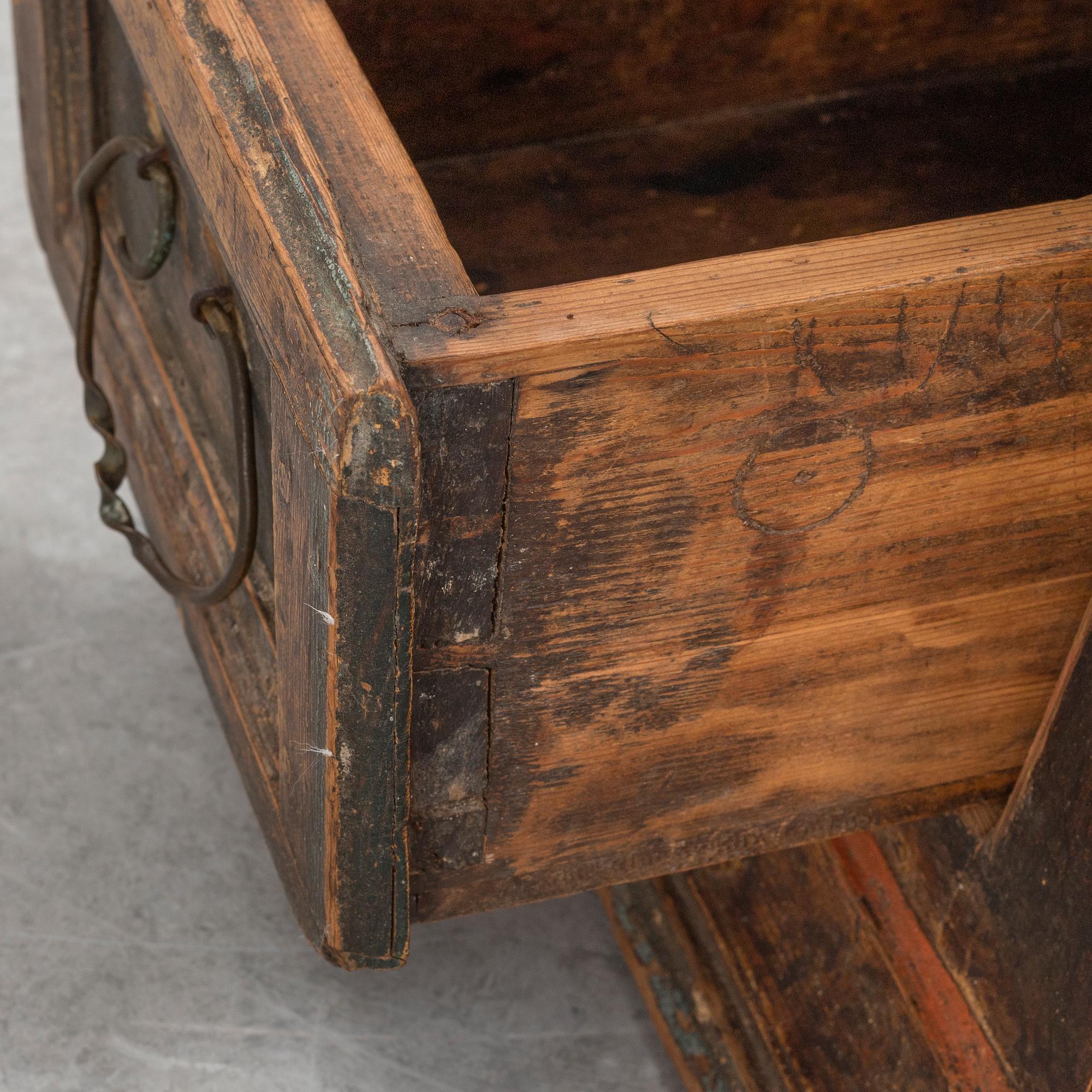 A painted corner cabinet, dated 1800.