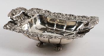 SKÅL, silver, nyrokoko, otydl mästarstämpel, Stockholm, 1800-tal. Vikt ca 318 gram.
