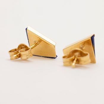 A pair of 18K gold and lapis lazuli earrings.