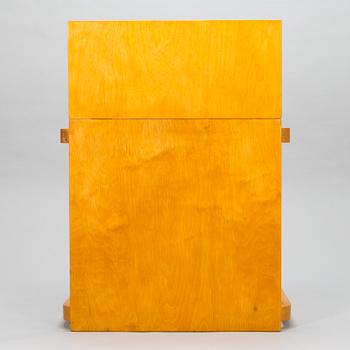 Alvar Aalto, klahvipöytä "DL85", O.Y. Huonekalu- ja Rakennustyötehdas A.B. 1900-luvun puoliväli.