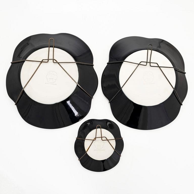 Birger Kaipiainen, vateja 3, kpl, keramiikkaa, leimattu "Viola 1967, Arabia Suomi, Kaipiainen Invenit".