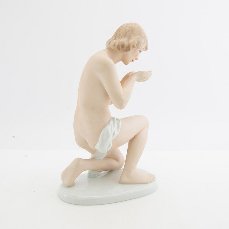 Figure Wallendorf Germany Art Deco first half of the 20th century porcelain.