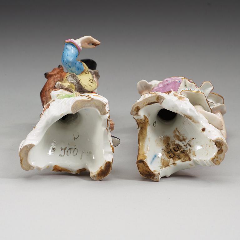 FIRGURINER, ett par, porslin. Berlin, 1800-tal.