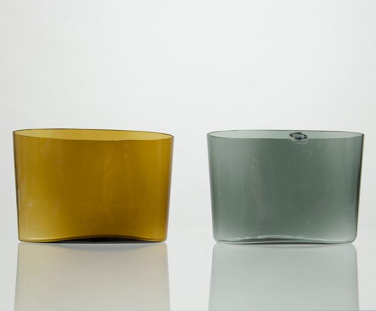 VASER, 2+2 st, glas, Saara Hopea, Notsjö 1900-talets senare hälft.