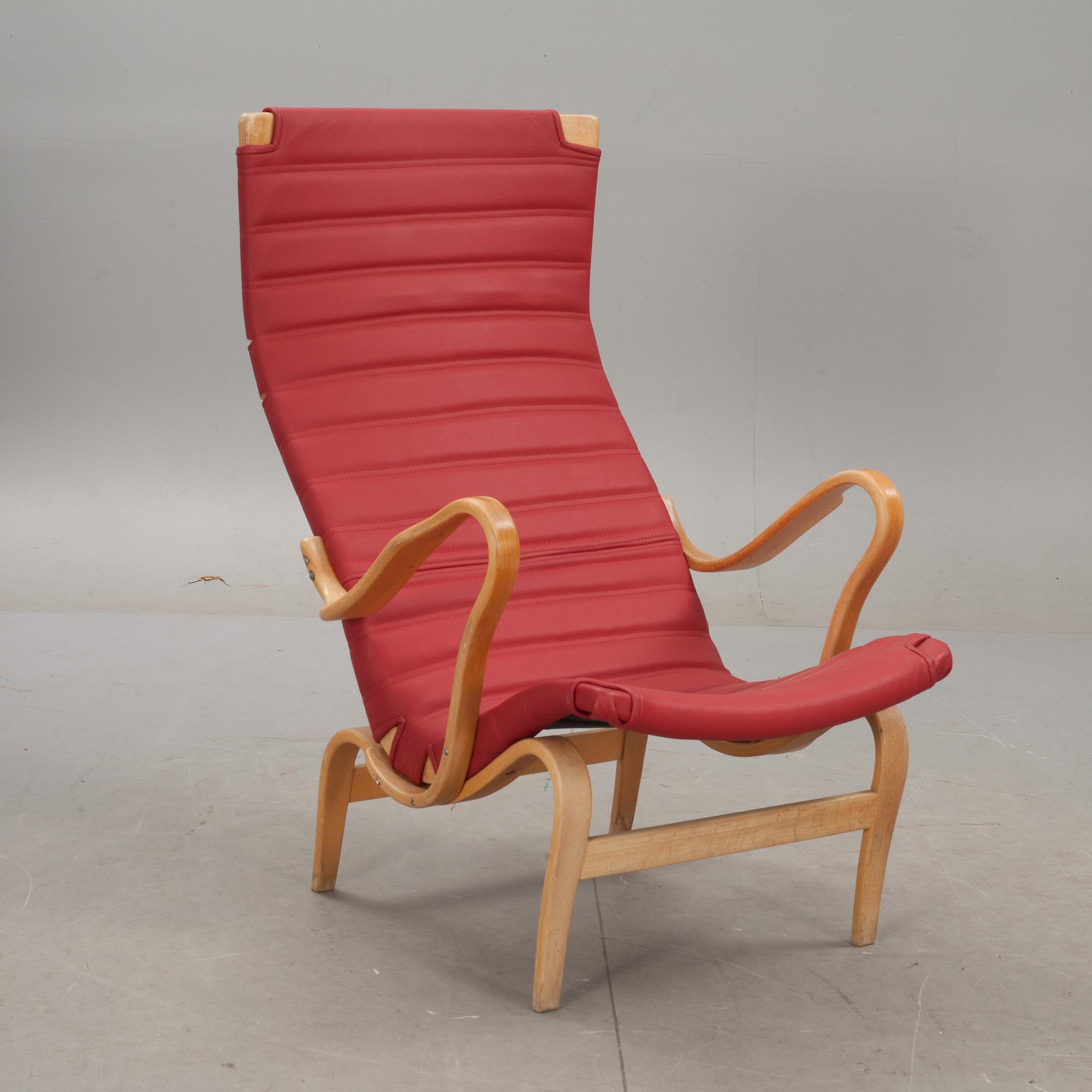 Fåtölj, "Pernilla", Bruno Mathsson, Firma Karl Mathsson, 1970-tal.