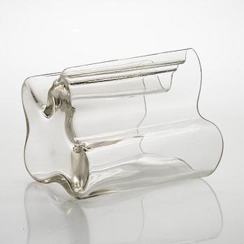 Alvar Aalto, maljakko, malli 3031, signeerattu Alvar Aalto - 3031 korkeus 20 cm.