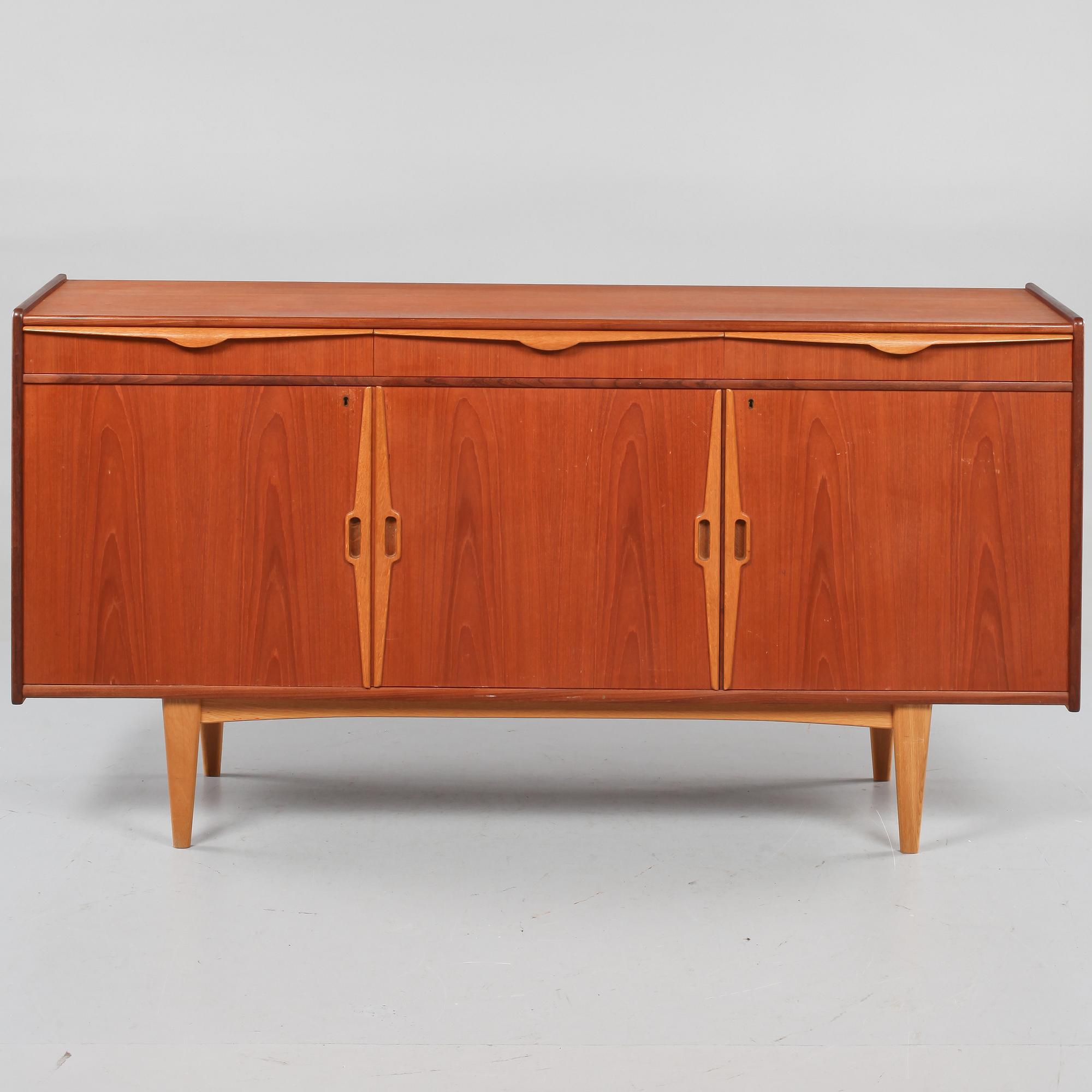 SIDEBOARD, 1950/1960-tal.