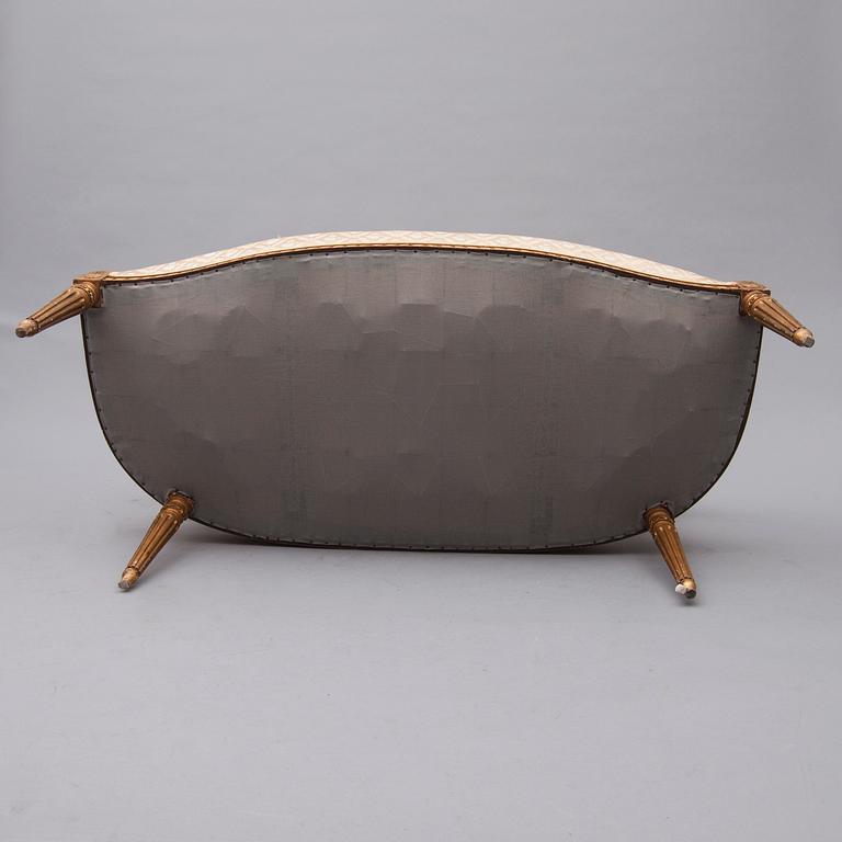 SOFFA, Louis- XVI-stil, 1900-talets första hälft.
