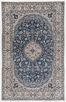 Matta, Nain, ca 300 x 192 cm.