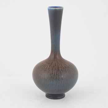 Berndt Friberg, a stoneware vase, Gustavsberg studio, Sweden 1963.