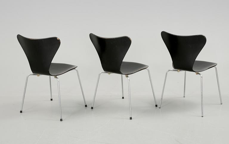 STOLAR, 3 st, "Sjuan", Arne Jacobsen, Fritz Hansen.