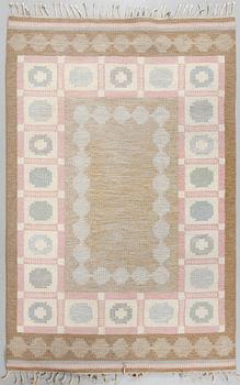 A swedish flat woven carpet, signed  Å (Anna Johanna Ångström), 202 x 138 cm.