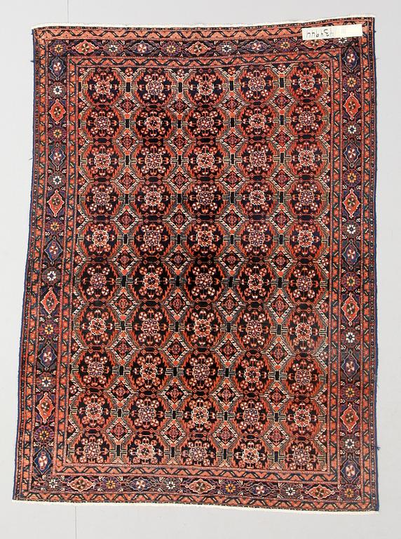 MATTA, orientalisk. 192 x 142 cm.
