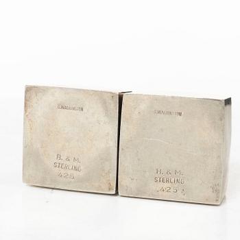 Shakers, a pair, silver, first half of the 20th century.