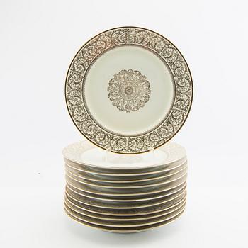 Dinner plates 12 pcs mid-20th century porcelain.
