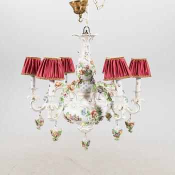 Chandelier and a pair of sconces, Rococo-style Dresden mid-20th century porcelain.
