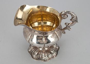 GRÄDDSNÄCKA, Carl Nyström Stockholm 1849. Delförgylld.  Vikt ca 218 g.