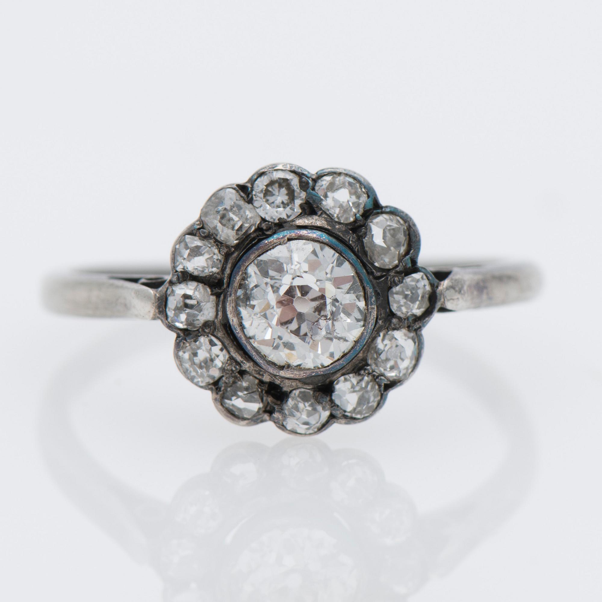 RING, gammalslipade diamanter, silver.