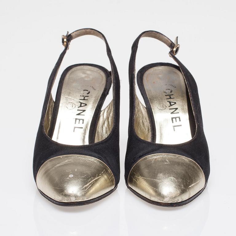SKOR, Chanel.