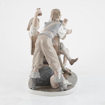 A porcelain figurine, "Happy Tavern Drinkers", Llardo, Spain.