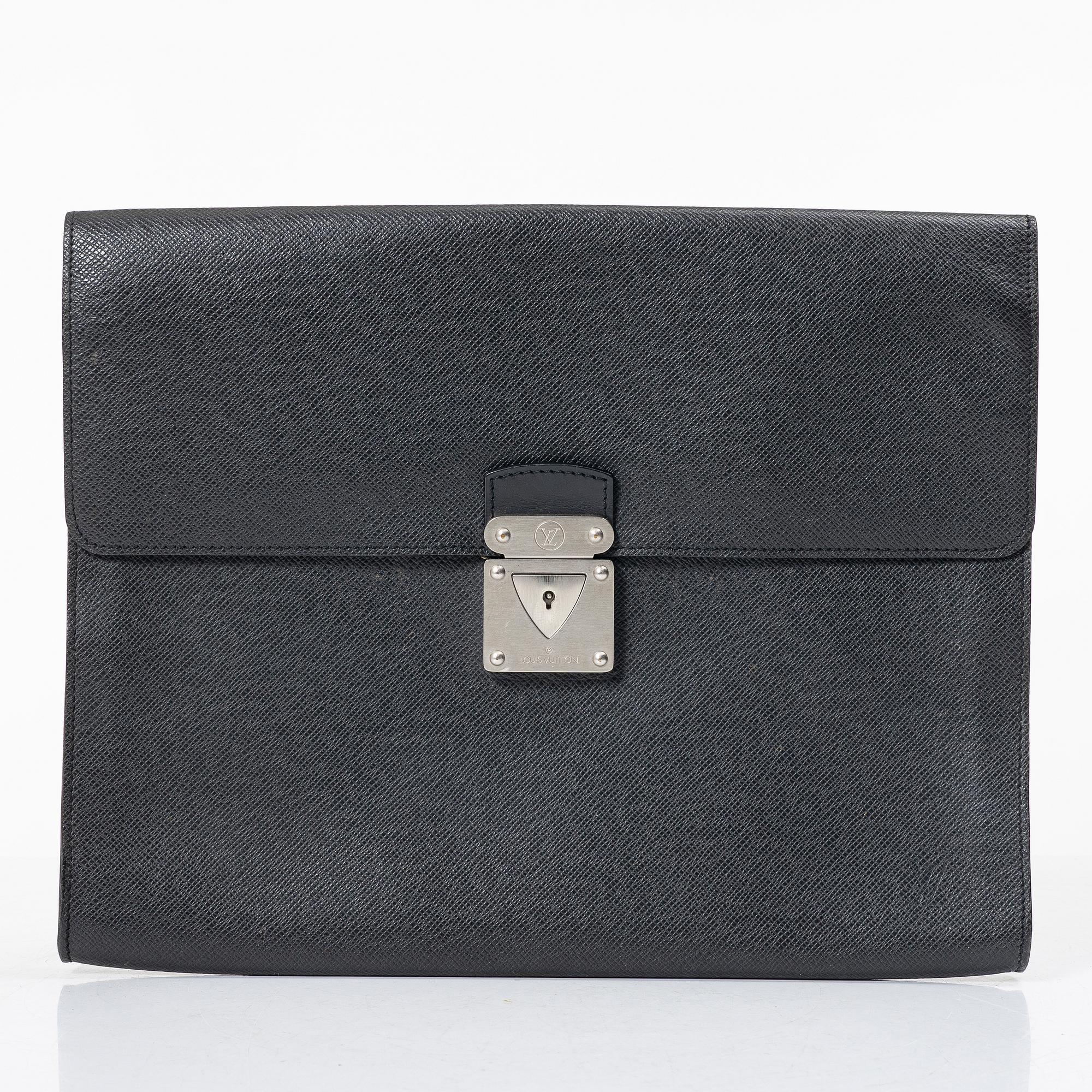 Louis Vuitton, document portfolio, "Porte Documents Epi Senateur".