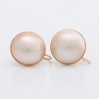 RING and EARRINGS 18K gold mabé-pearls approx 20 mm.