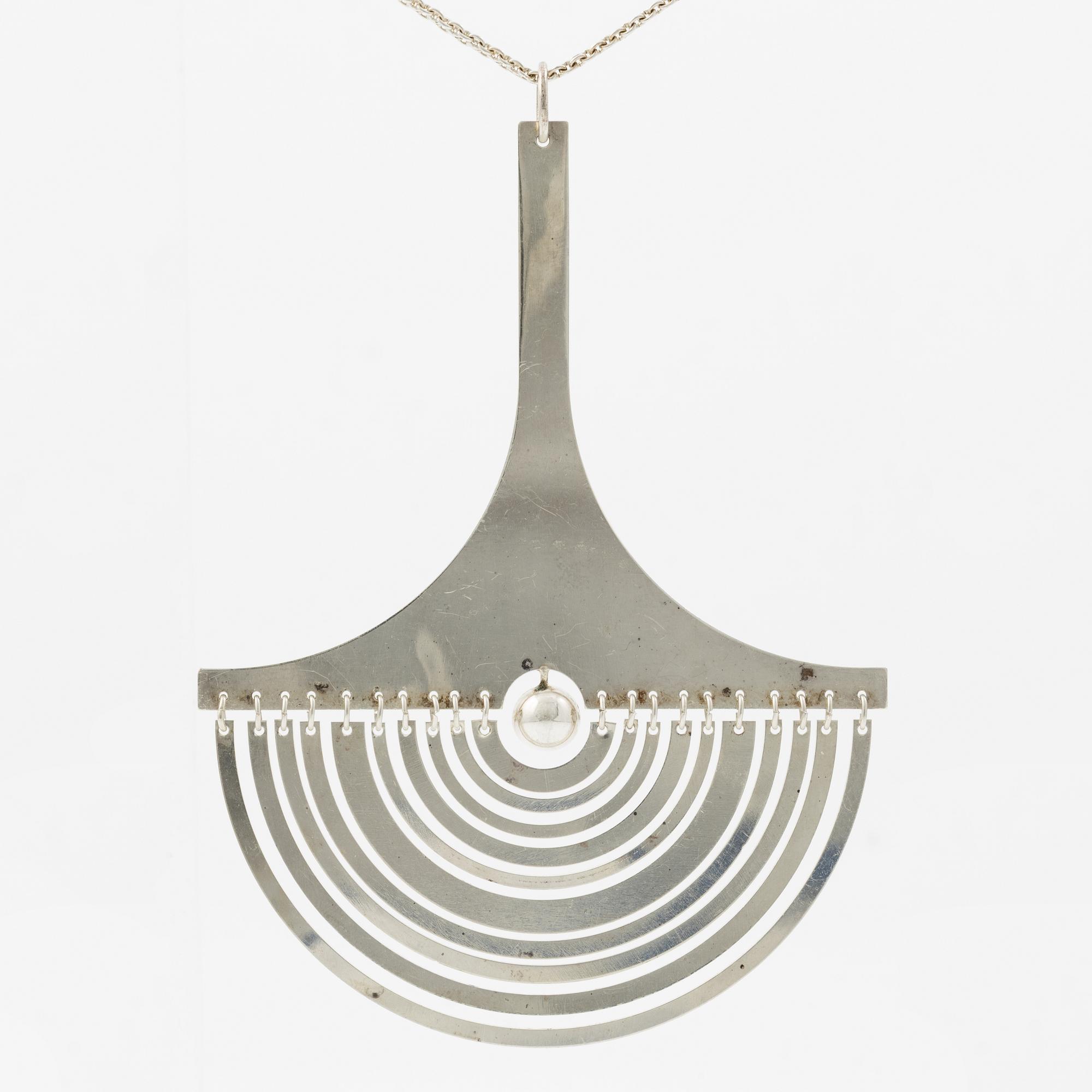 Tapio Wirkkala, Pendant "Crescent moon", sterling silver, NW Finland 1973.