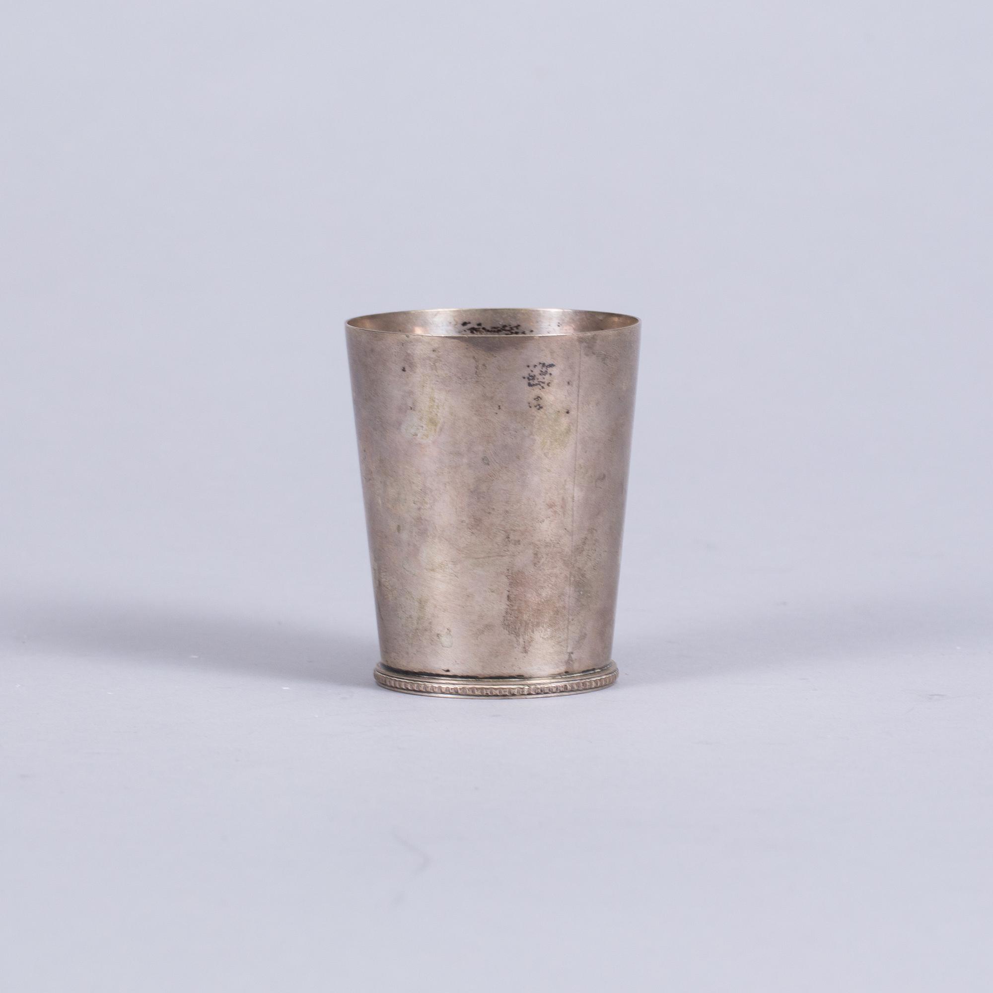 BÄGARE, silver, Wiwen Nilsson, Lund 1938. Vikt c:a 100 g.