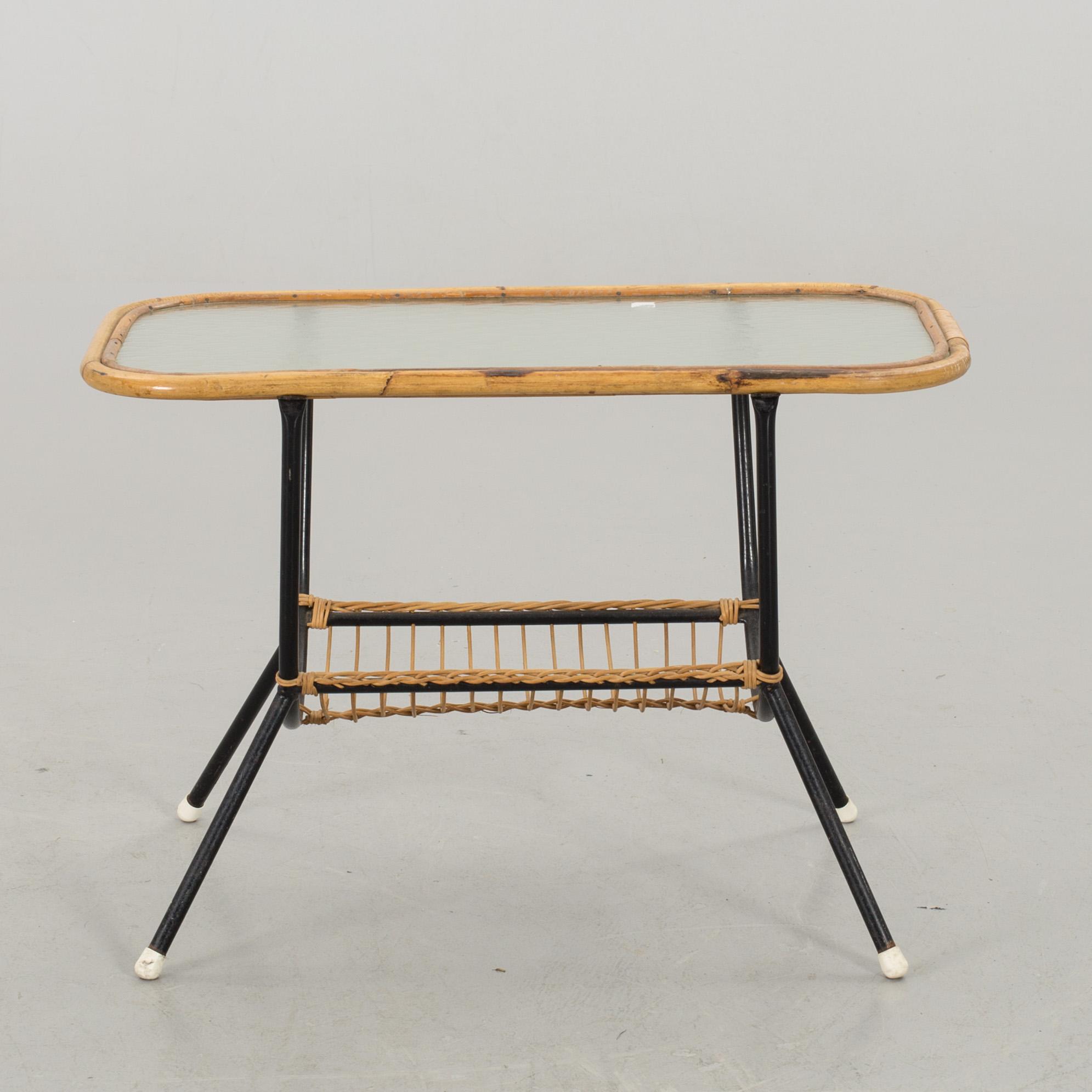 A TABLE AND AN ARMCHAIR. Second half of 20th century.