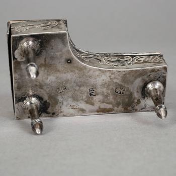 PARTI SILVER, 3 st, möjligen bland annat Frankrike, 1800-och 1900-tal. Vikt ca 110 g.