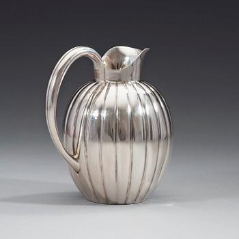 A Sigvard Bernadotte sterling jug, Georg Jensen, Copenhagen 1933-44, design no 856.