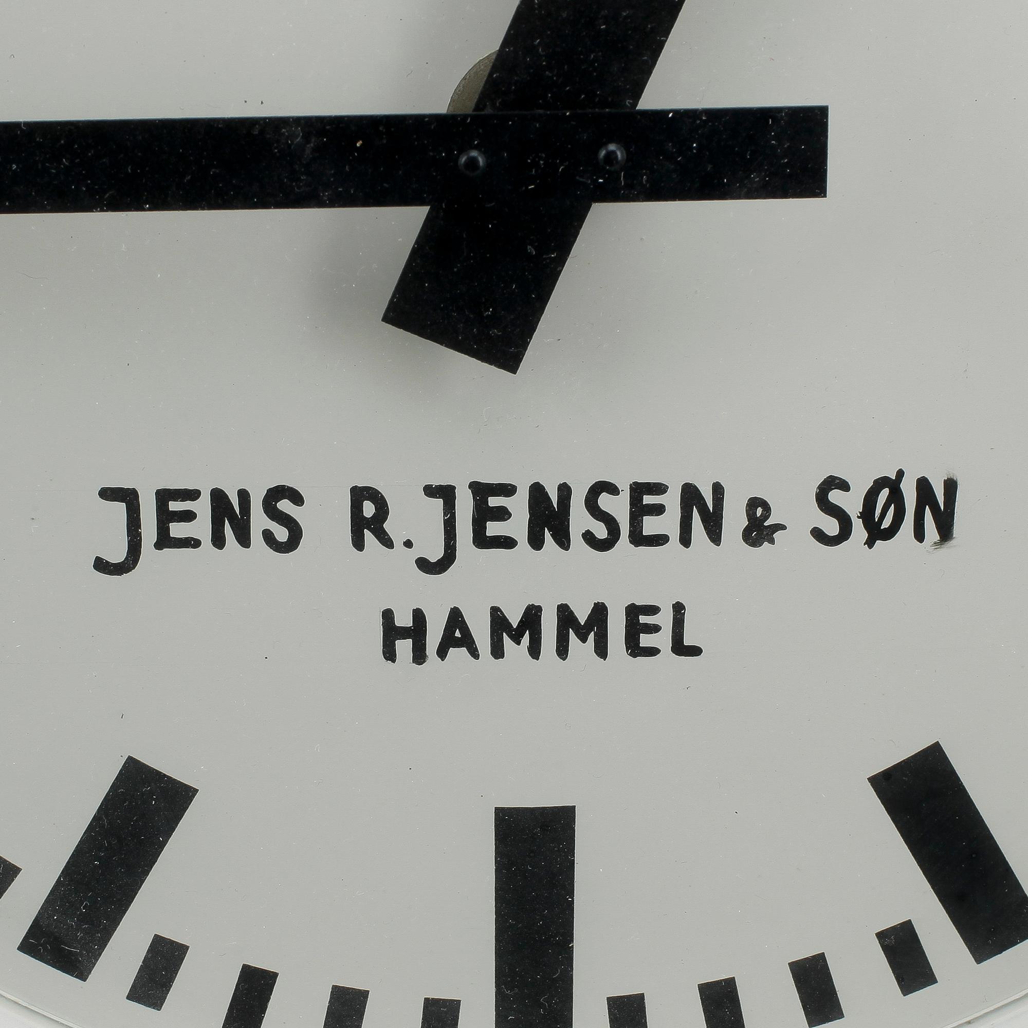 VÄGGUR, Jens R. Jensen & son, hammel för Bürk, 1900-talets första hälft.