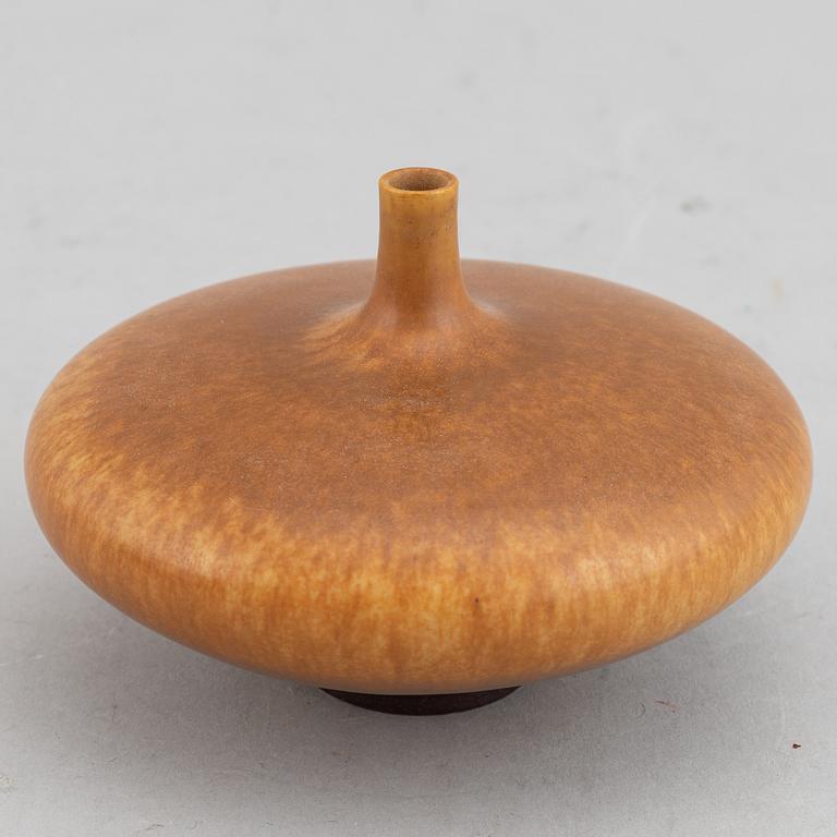 Four miniature vases and bowl by Berndt Friberg, Gustavsberg, 1958-1972.