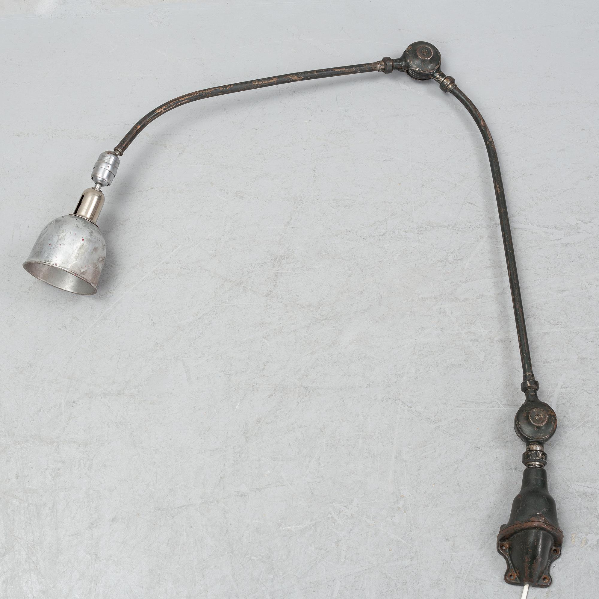 A 'Triplex-Pemdel' industrial lamp, mid 20th Century.