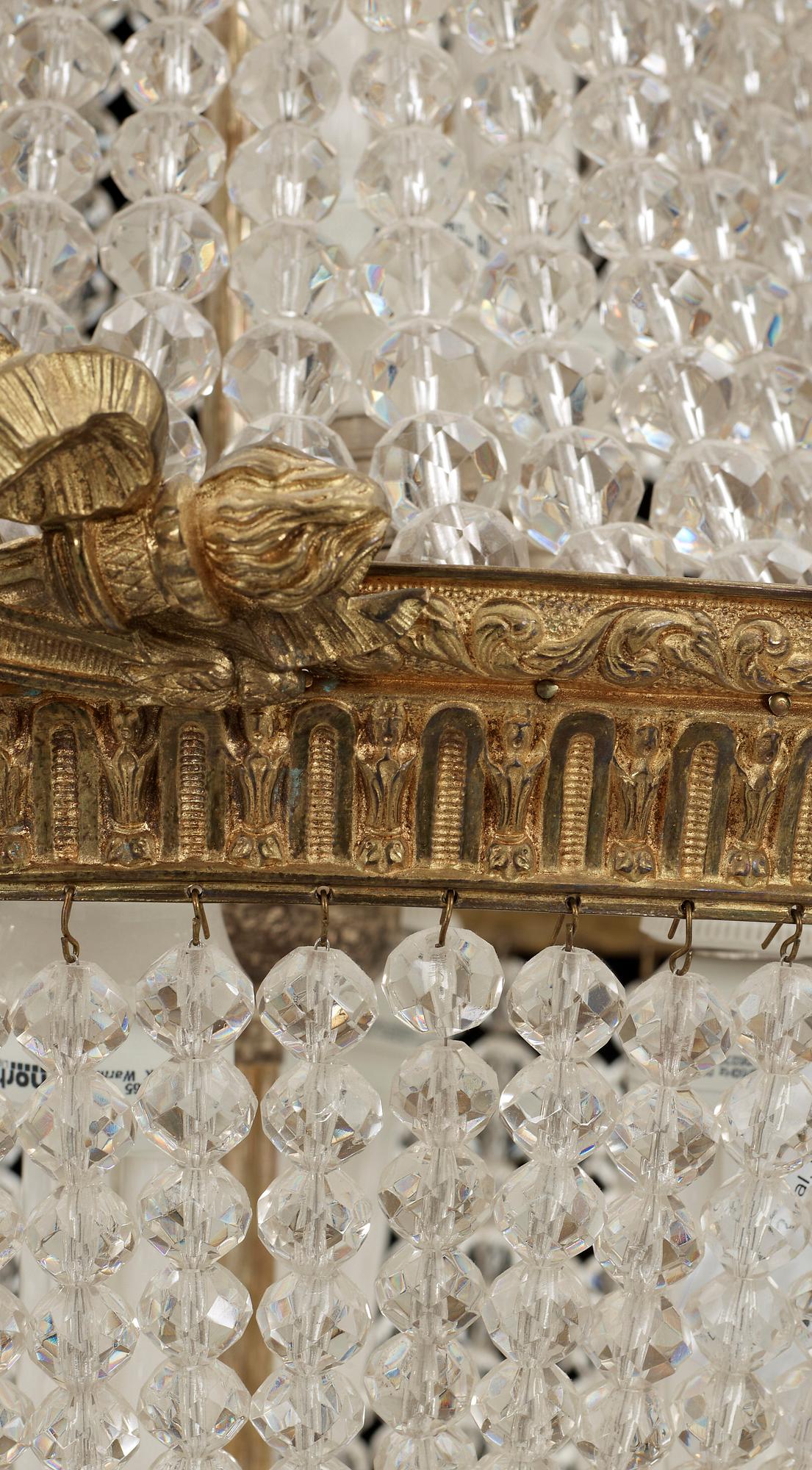 TAKKRONA, Louis XVI stil, 1900-tal. H ca 115.