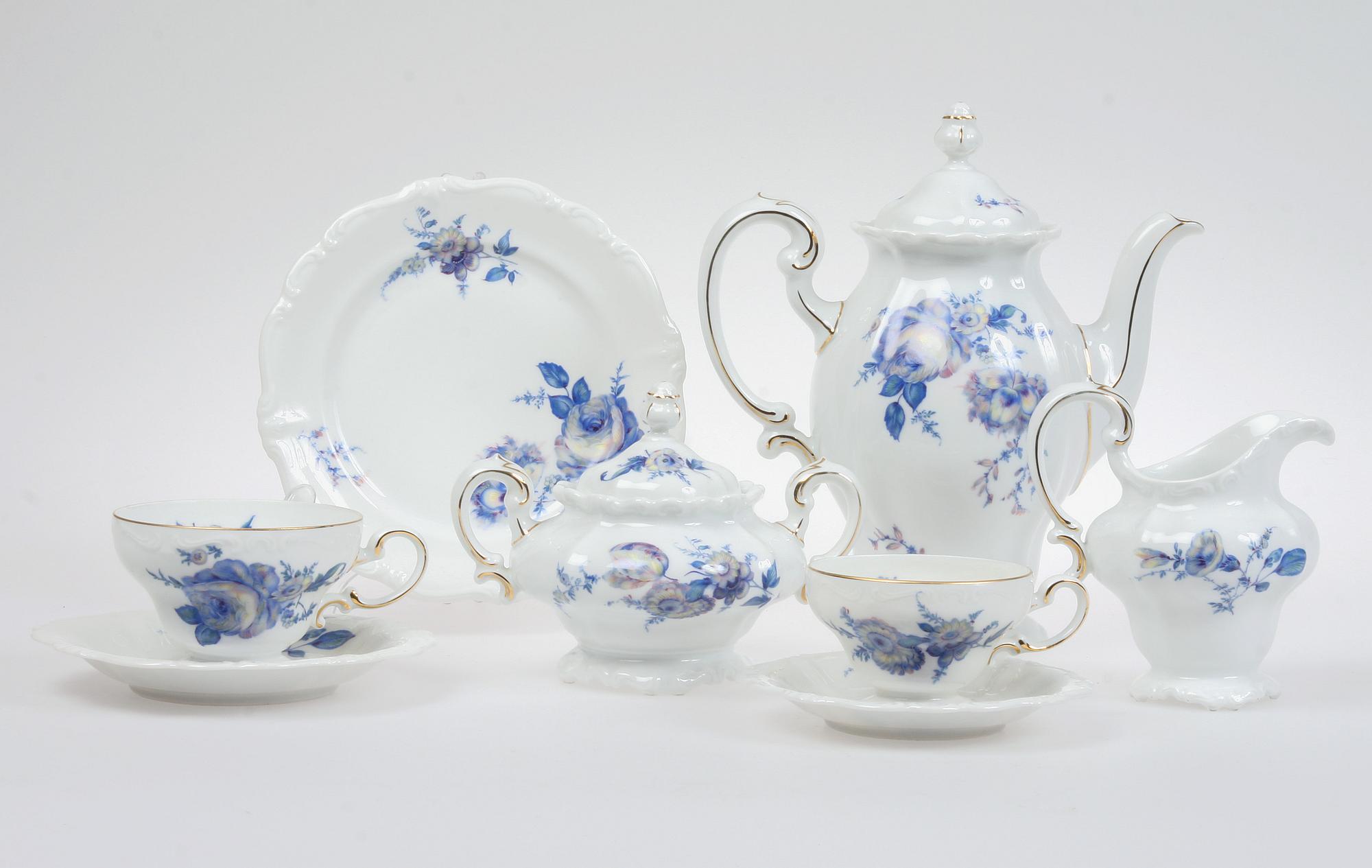 TE- och KAFFESERVIS, 38 delar, porslin,"Pompadour", Rosenthal.