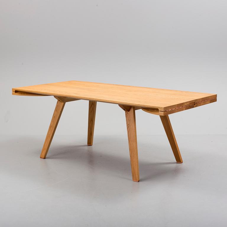 ILSE CRAWFORD, table, "Together extending table", De La Espada.