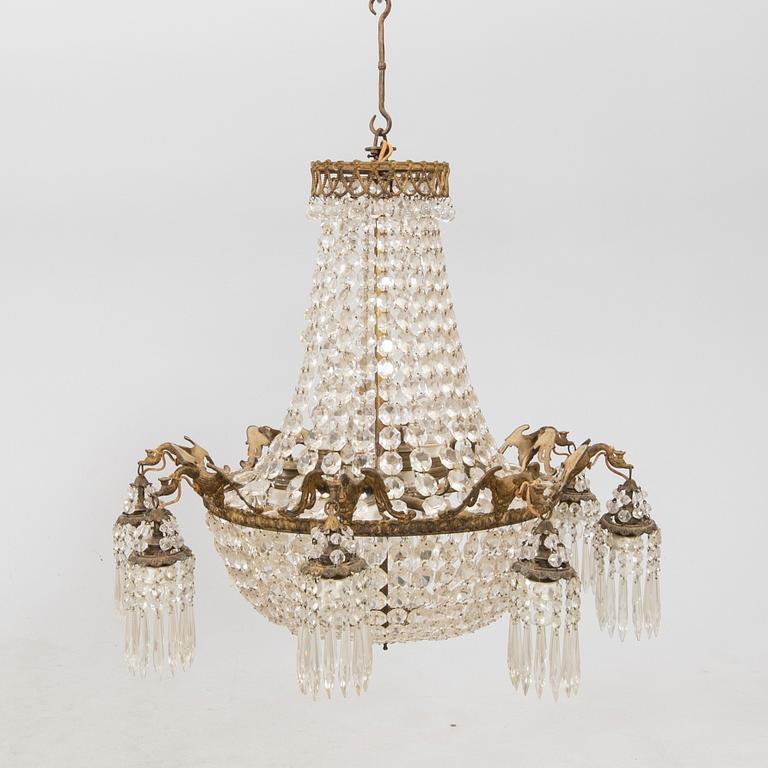 A chandelier around 1900.