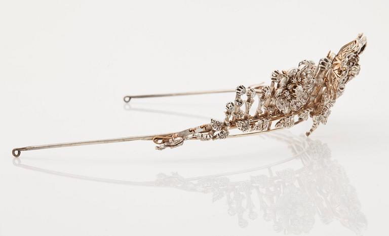 A tiara with old cut diamonds. Late 19th century.