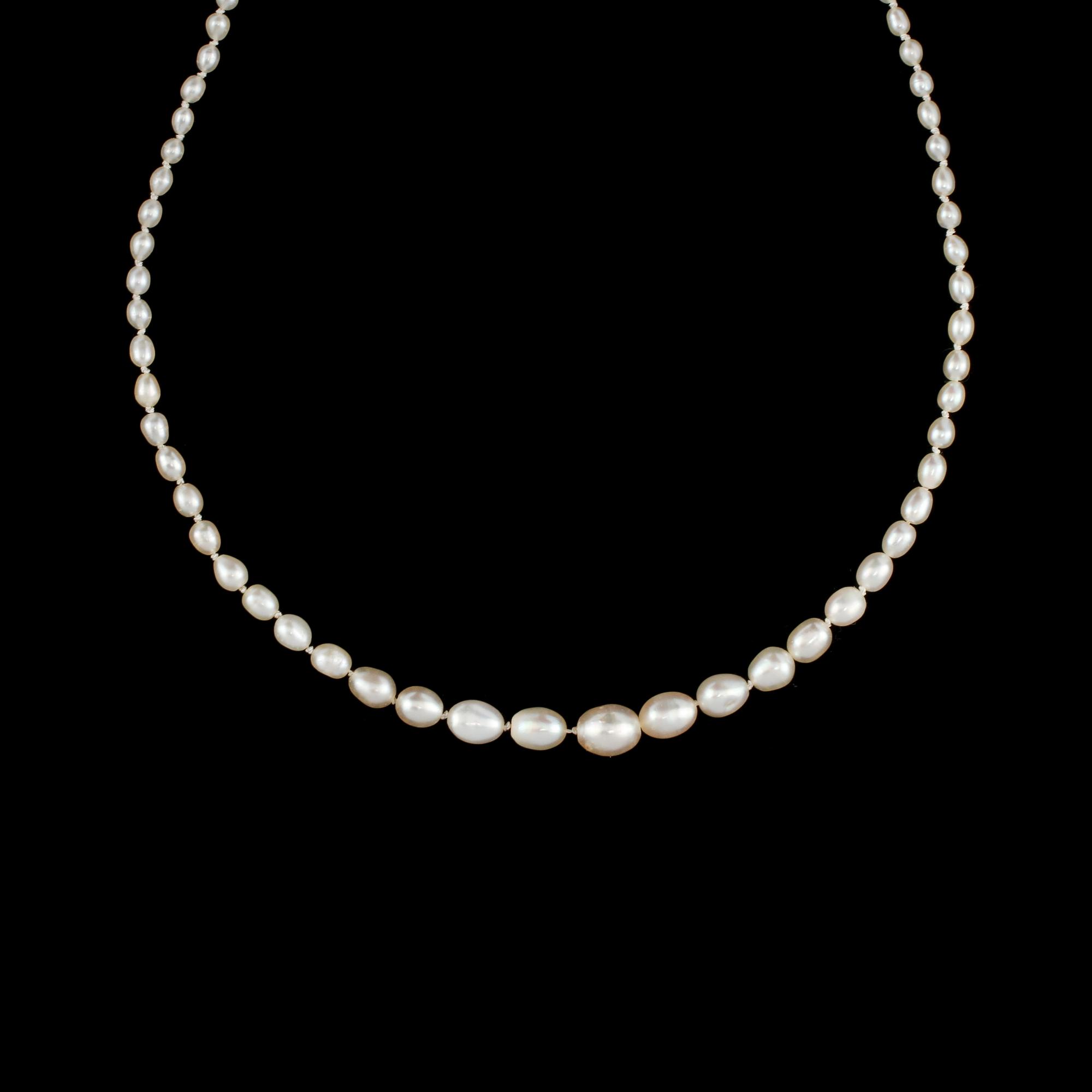 COLLIER med äkta samt odlade pärlor, lås i 18k guld.