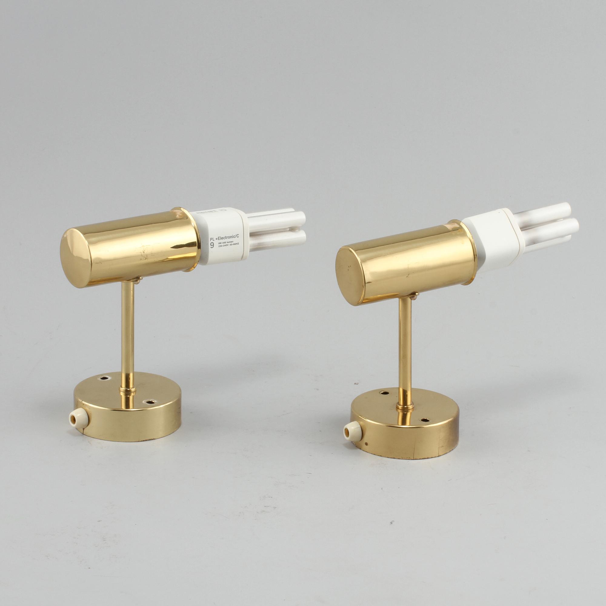 VÄGGLAMPOR, ett par, Hans-Agne Jakobsson, Markaryd, 1900-talets andra hälft.