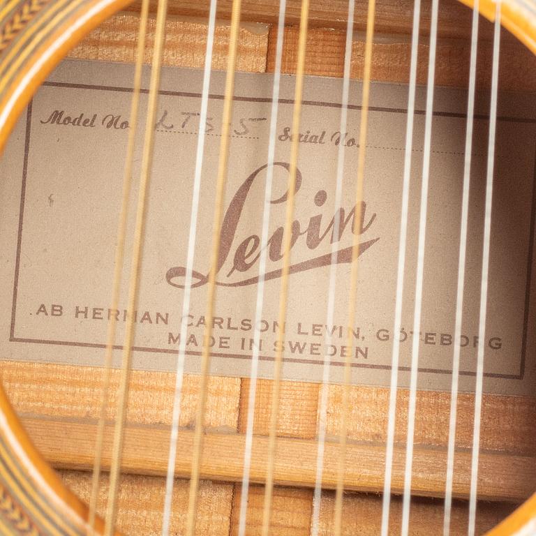 Levin, 12-strängad akustisk gitarr, "LTS 5", Sverige 1966.