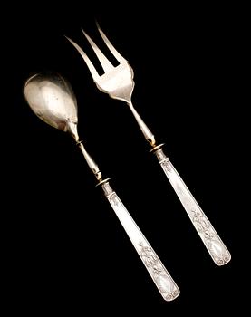 SALLADSBESTICK, 2 st, silver, Ryssland, tidigt 1900-tal.
